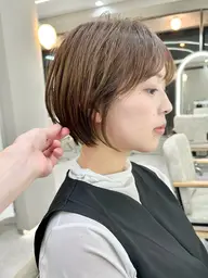 【うねり改善】地毛風ストレート×ショート、ボブ限定✨髪質改善付き縮毛矯正（30代​〜​60代）