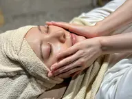 ハーブピーリング+アクアピール【自分史上最高の肌に🌹✨】施術直後1番肌が激変します🪞🫧(通常16500円)