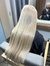 透明感カラー🩵ブリーチ＋カラー