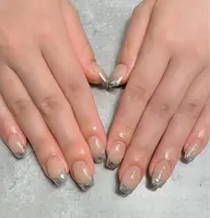 🎀オフ込みフレンチネイル🌷