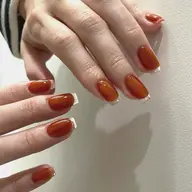 クリアフレンチネイル(爪先がクリアのフレンチネイルです