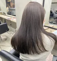 梅雨メニュー憧れのストレートヘアに💫💫ストレートパーマ+シルクトリートメント