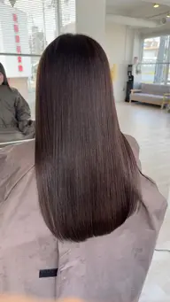 外国人風 赤味を抑えた アディクシーカラー+カット+トリートメント
