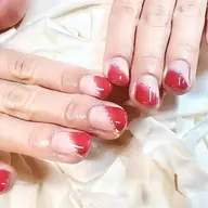 🌹ななめフレンチorストレートフレンチ。ラメがけやストーンでのワンポイントもOK。【ジェルオフ＋500円】