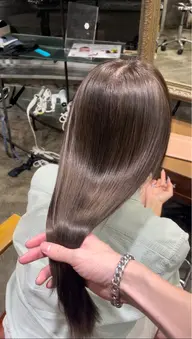 ❣️縮毛矯正してるけどブリーチもしたい方へ❣️ブリーチ2回&内部補修トリートメント✨