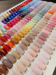 『何回でもOK』【オフ有】350色以上から選べる♪ワンカラー・ラメグラのみ☆甘皮ケア無料