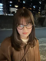 【レイヤーカット】(3cm以上切らせていただける方、全体にレイヤーを入れさせていただける方のみ)