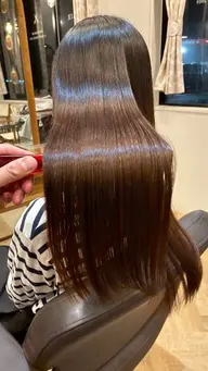 ❄️縮毛矯正＋カット＋トリートメント❄️