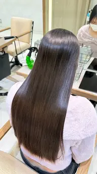 【🌷つい触りたくなる髪に🌷】縮毛矯正