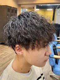 カット+ツイストパーマ