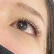 オフ込み　ふわふわ持ち抜群！ボリュームラッシュ120分つけ放題