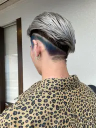 【メンズ限定】大人気🔥ブリーチありのダブルカラーでお好きな色味に✨全体カラー🌟カットもお任せください♪