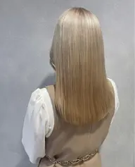 ケアブリーチ1回&オンカラー&トリートメント✨メンズも予約可能です！ロング料金発生します！