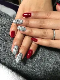 ジェルネイルやり放題