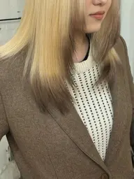 ダブルカラー(ブリーチ・デザインカラー⭕)+マルコプラントトリートメント