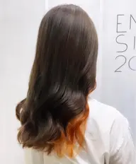 【♦️イヤリングカラー♦️】　オラプレックスケアブリーチ➕艶髪カラー➕カット➕ダメージ補修ケラチントリートメント