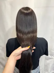 イルミナカラー+うる艶トリートメント✨️