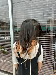 カット＋インナーブリーチ＋インナーカラー