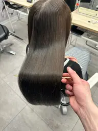 【枝毛が気になるやカットをしたい方】毛先カット➕ダメージレスカラー➕ オージュアトリートメント