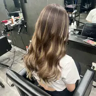 カラー+トリートメント+シールエクステ40本🦊