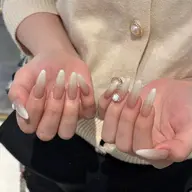 オフ込み120分つけ放題コース⭐︎お時間内にできるデザインになります⭐︎（目安6​〜​10本アート）