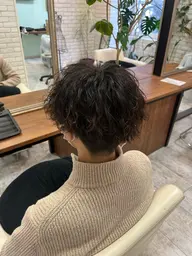 【U24】メンズ限定👦🏻 人気No.1👑 フェザーパーマ／シャドウパーマ(カット込み)＋次回90％OFFクーポン