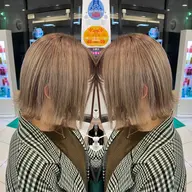 当日⭕️❤️憧れのミルクティーカラー❤️/⭐️緑になったりしない痛くないブリーチ⭐️カットブリーチカラー