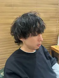 👨メンズ限定👨パーマ（スパイラル　ツイスト可）＋カット＋トリートメント