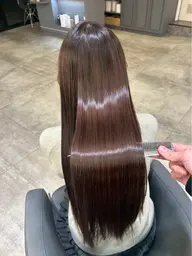 【髪質改善】髪ドラ縮毛矯正　¥14300-