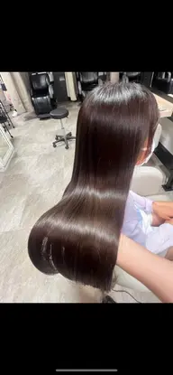 ✨当店オリジナル✨ちゅるん🤍髪✨1回で髪質が驚くほど変わります！ケラチン高濃度髪質改善トリートメント
