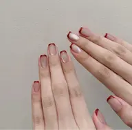 当店大人気のマグネット&フレンチデザインネイル