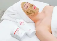 【何度でも】究極の美肌維持《REVIハーブピーリング》75分 ¥15,800→¥11,500