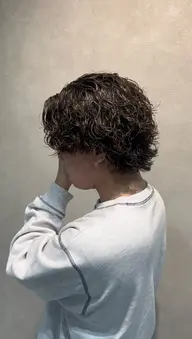 メンズウケNo.1❤️‍🔥カット＋ツイストスパイラルパーマ【選択】➕ブリーチハイライト✨※16時受付終了