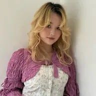 🌈8日限定50%off🌈〖ブリーチ+オンカラー〗➕〖保護トリートメント〗  ¥9900