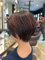 【頭皮や髪に負担かけたくないけどお洒落したい】カット＋ヘアマニキュア