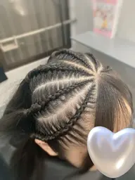 ✳︎コーンロウ1本✳︎