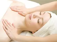 POLAのお肌分析+デコルテエステ✨肩や首のお疲れをケアしたい方に🌱