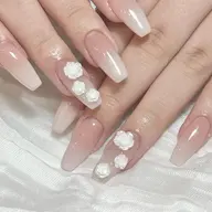 期間限定❣️【HAND】🤍カラーグラデーションネイル💫パラジェル使用/フィルイン可能❤︎【ご新規様オフ無料】