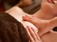 🗣バストマッサージのモデルさん募集🧚♀️お日にちお問い合わせください🫧注意事項必ず読まれてください⚠️