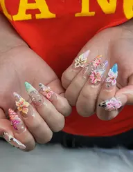 "モデル限定 価格」「自爪」アートし放題(オフ別料金1000円) "