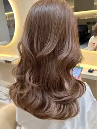 【3月限定価格】⭐️透明感抜群⭐️ブリーチなしWカラー！！💙💚＋トリートメント✨