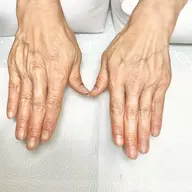 【トリートメント初回】お爪ケア＋スタンダードコース（ハンドトリートメント）お爪整え、甘皮・角質除去付き