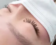 フラットラッシュ120本 オフ+アイシャンプー無料