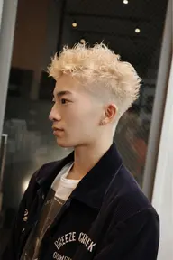 ✨ご新規様限定メンズカット+ブリーチ+カラー✨