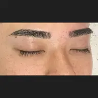 期間限定⭐️清潔感アップ😍好印象アイブロウスタイリング。お手入れアドバイスさせていただきます✨