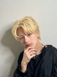 【👑ハイトーンにしたい方はこちら👑】カット➕ブリーチダブルカラー(ブリーチ/ハイトーン/ホワイト/ミルクティー)