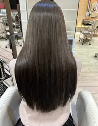 🌼U30限定無料🌼レイヤーカット+ワンカラー+トリートメント