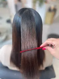 学生、就活中の方におすすめ🖤ダークトーン、暗染ワンカラー、カット💇🏼‍♀️コーティングトリートメント🫧