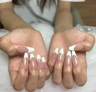 フレンチネイル