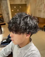 カット+ツイストパーマ+眉カット【新宿/メンズ/縦落ち/メンズパーマスパイキーショート】